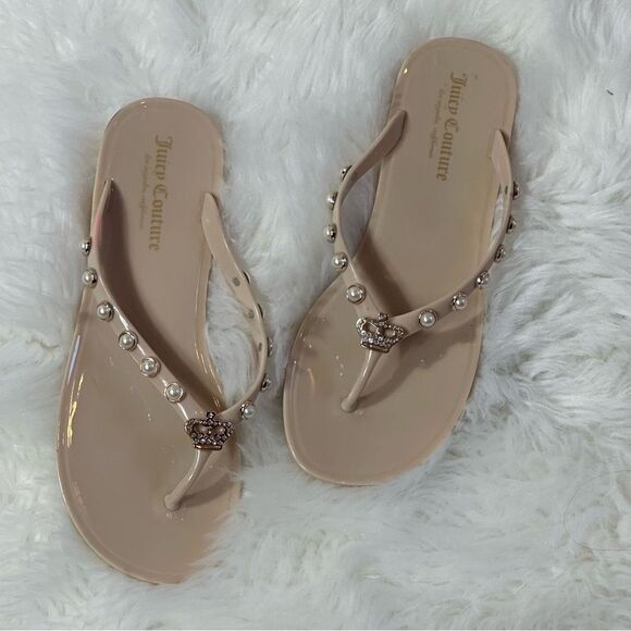 Juicy Couture Cream Sandals with Metallic Studs NWOT - Picture 1 of 6